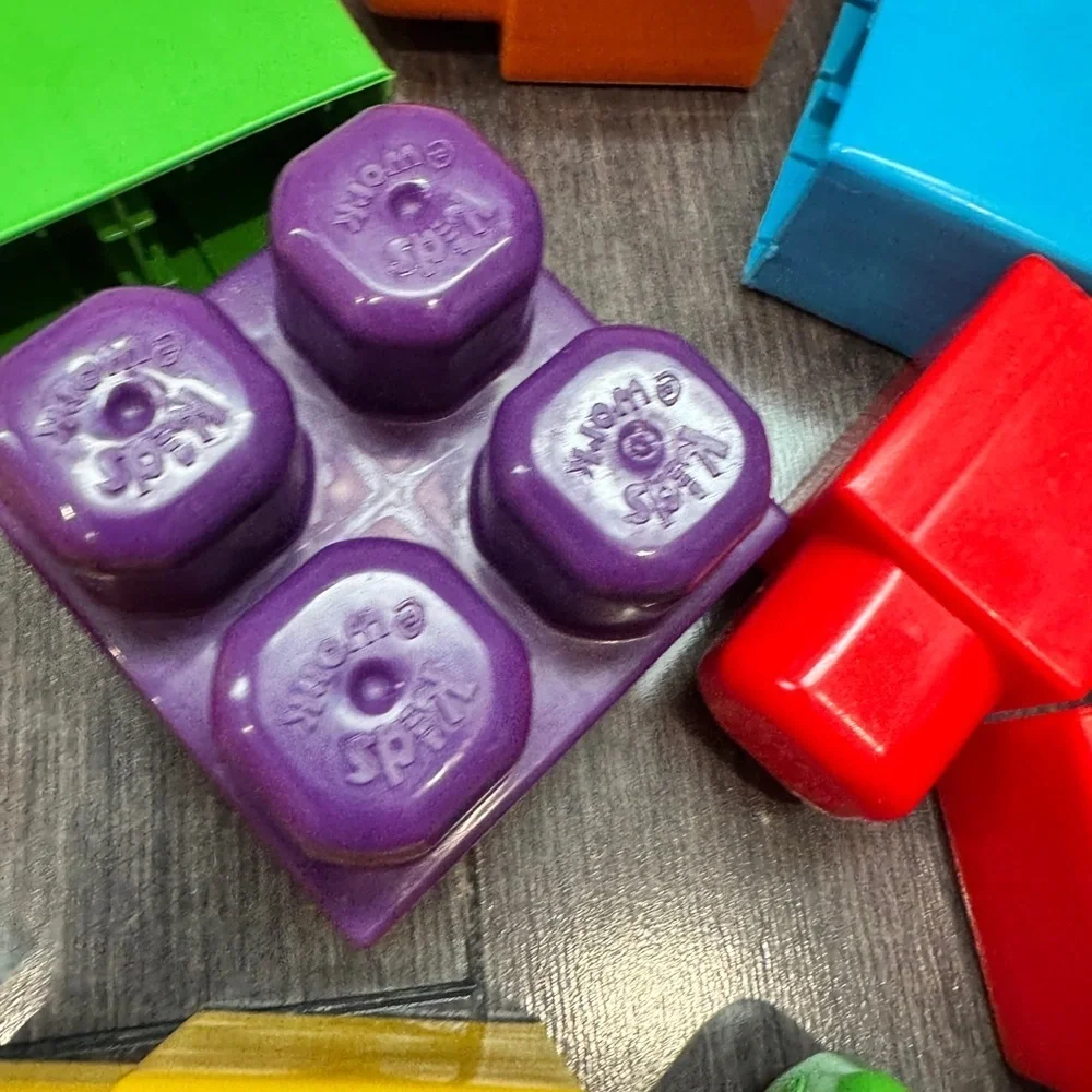 NWOT Kids Work Vibrant Building Blocks Set for Kids Toddler Boys Girls